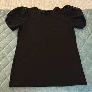 Pomander Place Puff Lace Sleeve Top